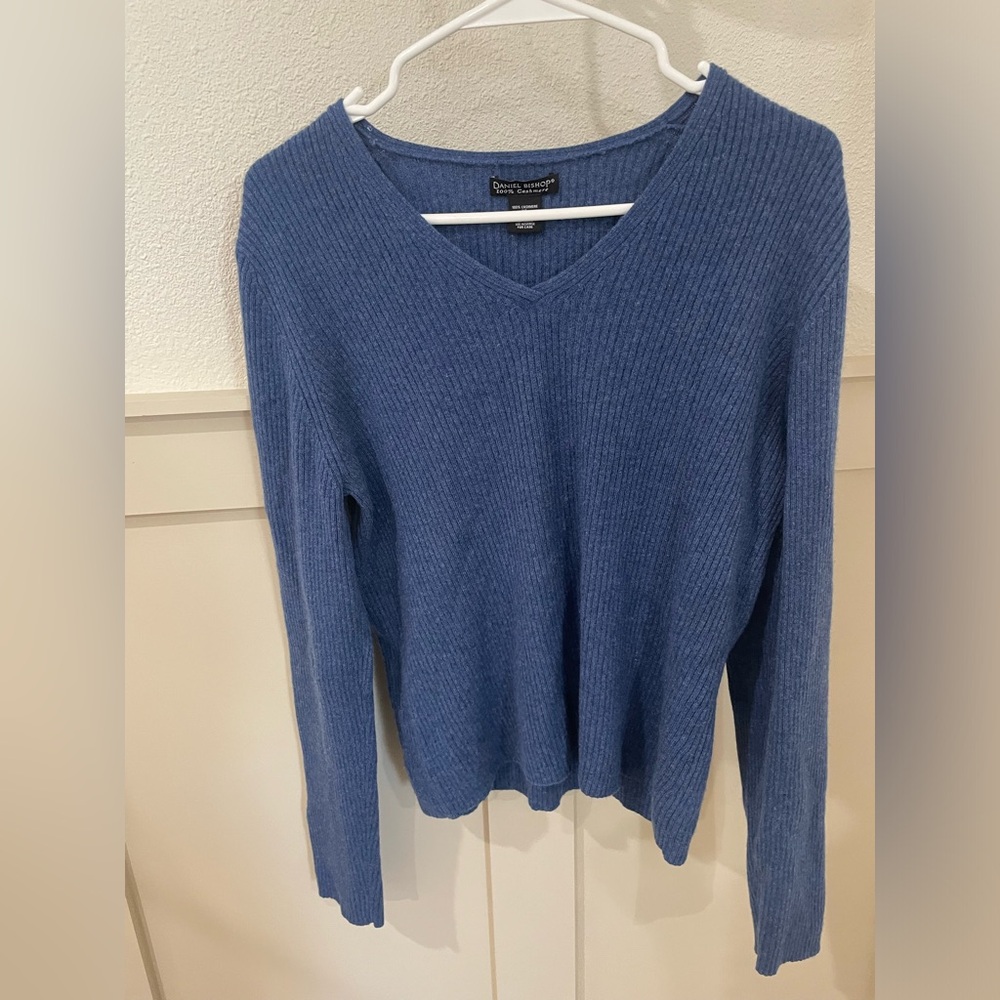 Daniel Bishop 100% Cashmere Blue Ribbed Sweater